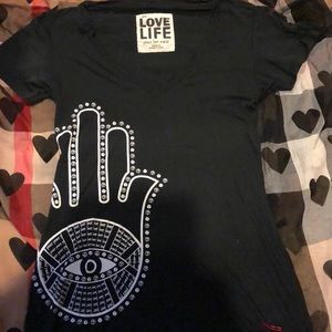NWT Peace Love World t-shirt. SLIM FIT